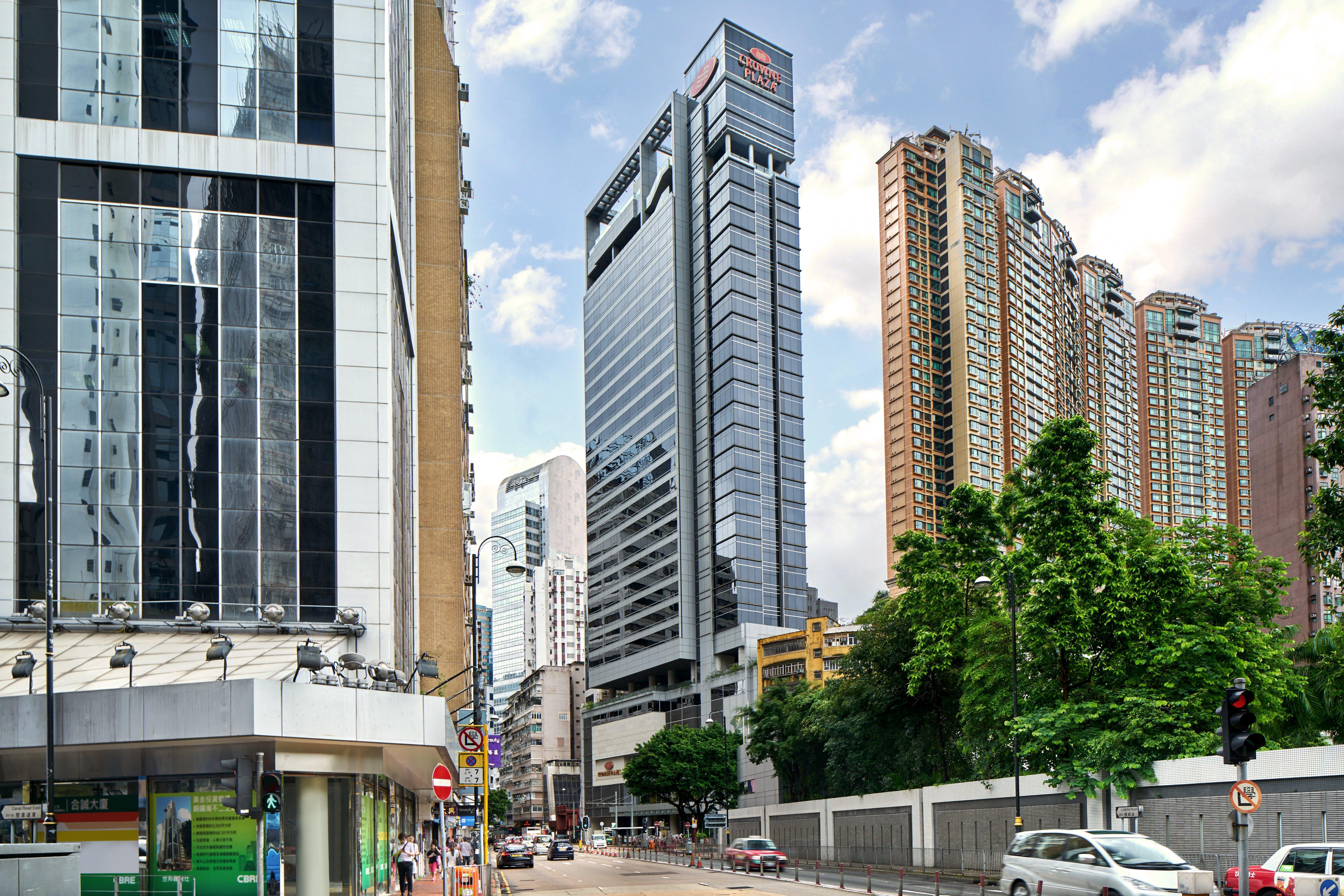 Crowne Plaza Hong Kong Causeway Bay By Ihg Hotel Exterior photo