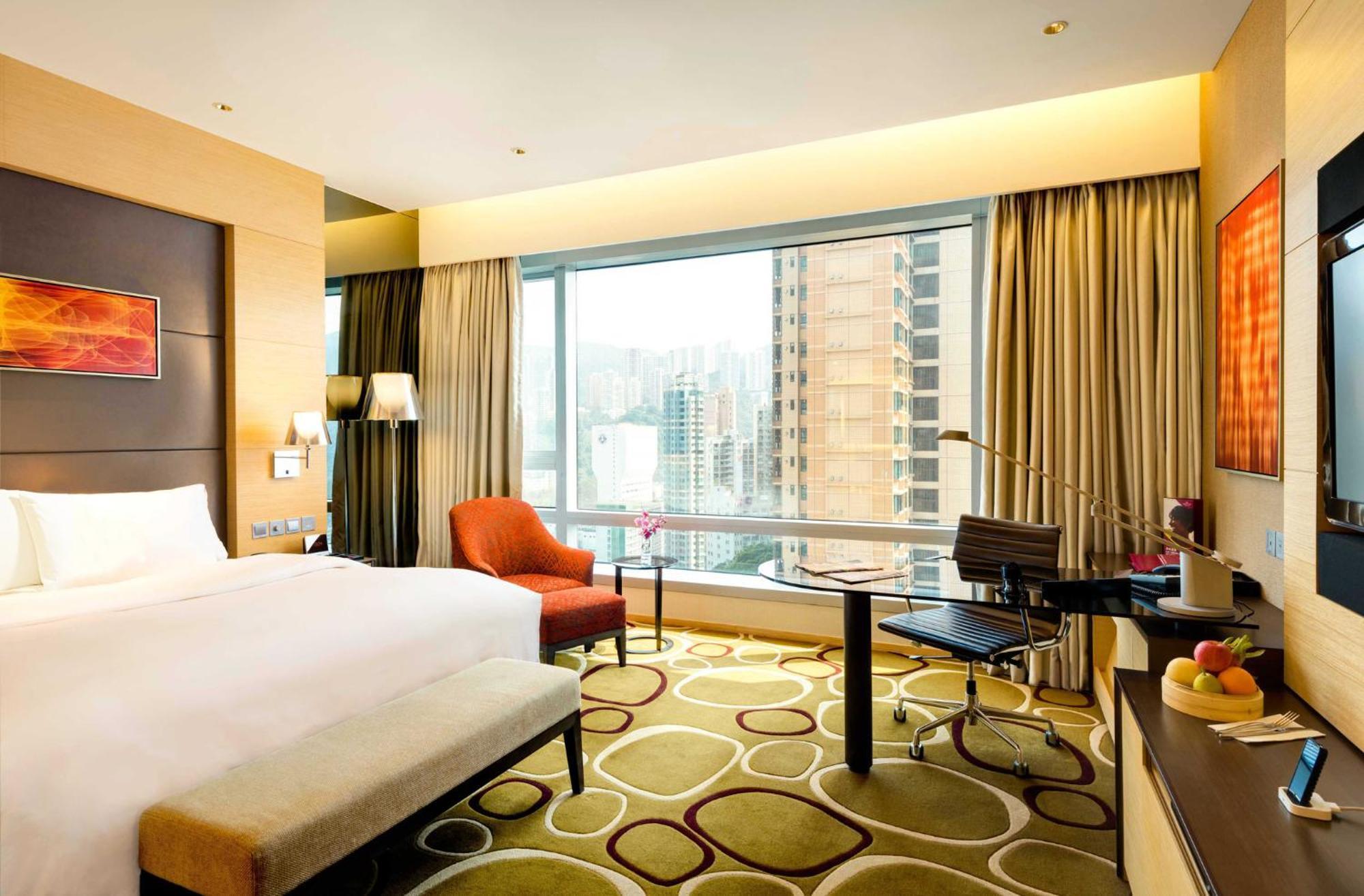 Crowne Plaza Hong Kong Causeway Bay By Ihg Hotel Exterior photo